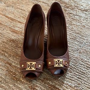 Tory Burch Camel Wedges